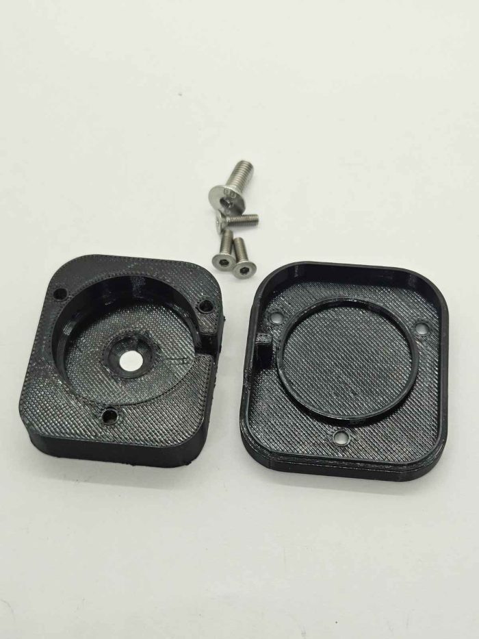 Support airtag pour selle Rockrider ou Décathlon démonté pour en voir l'intérieur